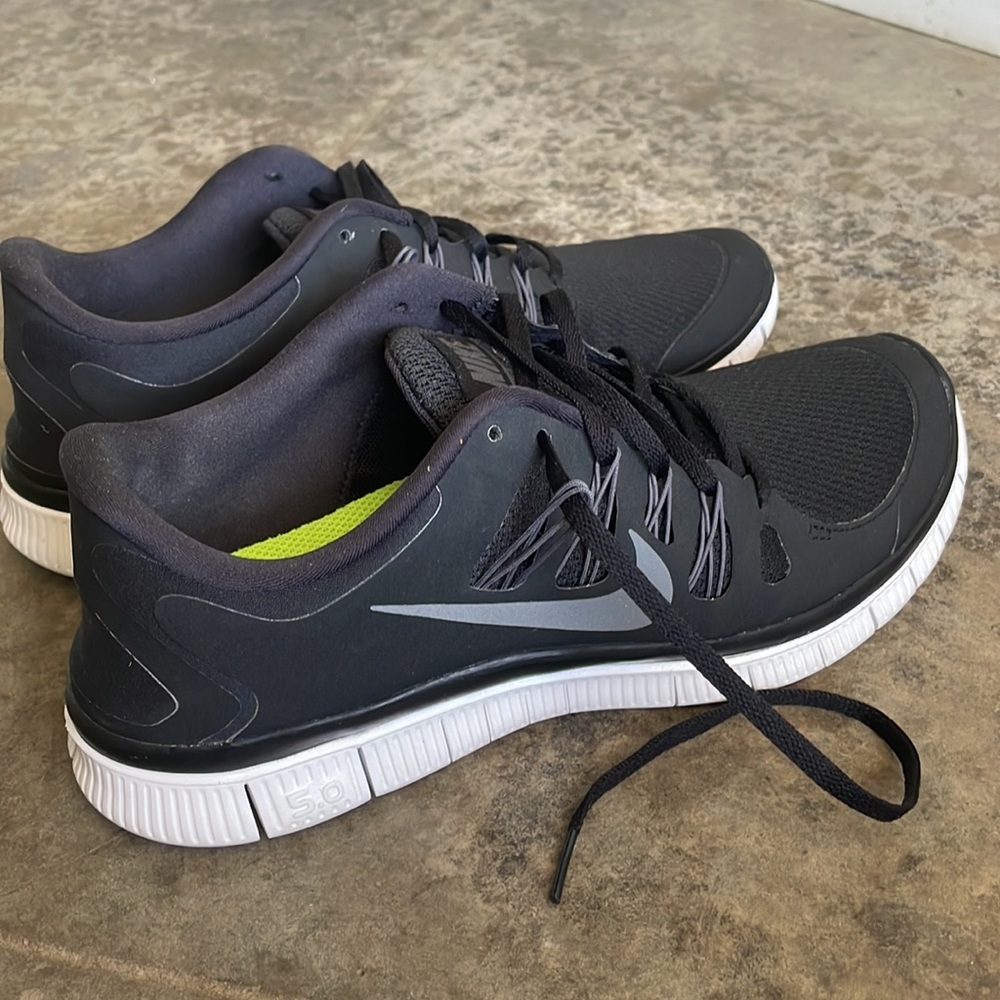 Men Nike free
